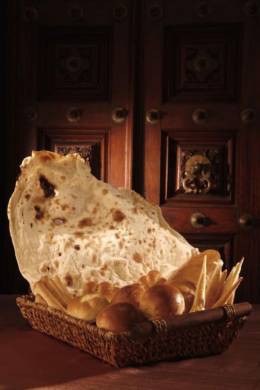 Heritage Madurai Bagian luar foto Naan bread