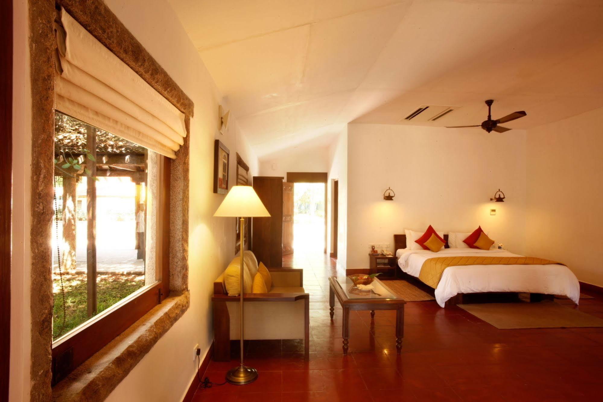 Heritage Madurai Ruang foto A room at the resort