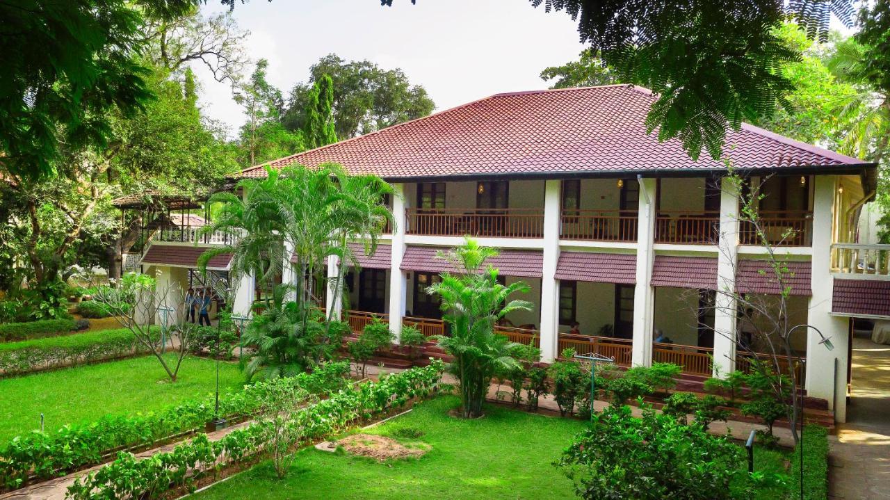Heritage Madurai Bagian luar foto The main building of the university