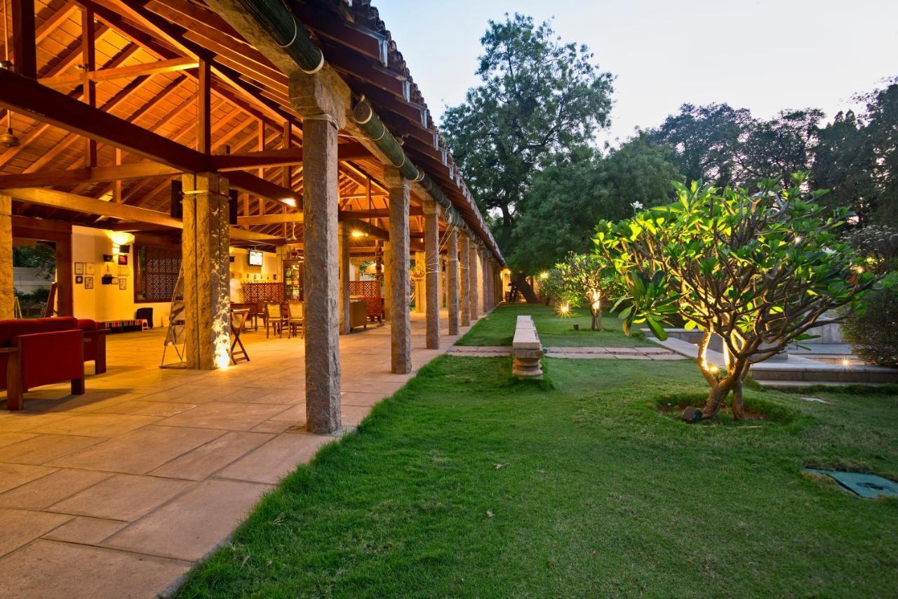 Heritage Madurai Bagian luar foto The hotel's main building